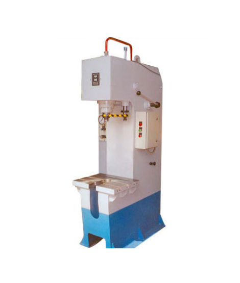 The control panel of a hydraulic press